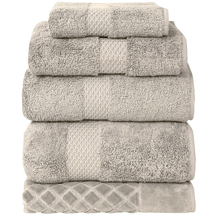 Pierre. Etoile Bath Collection