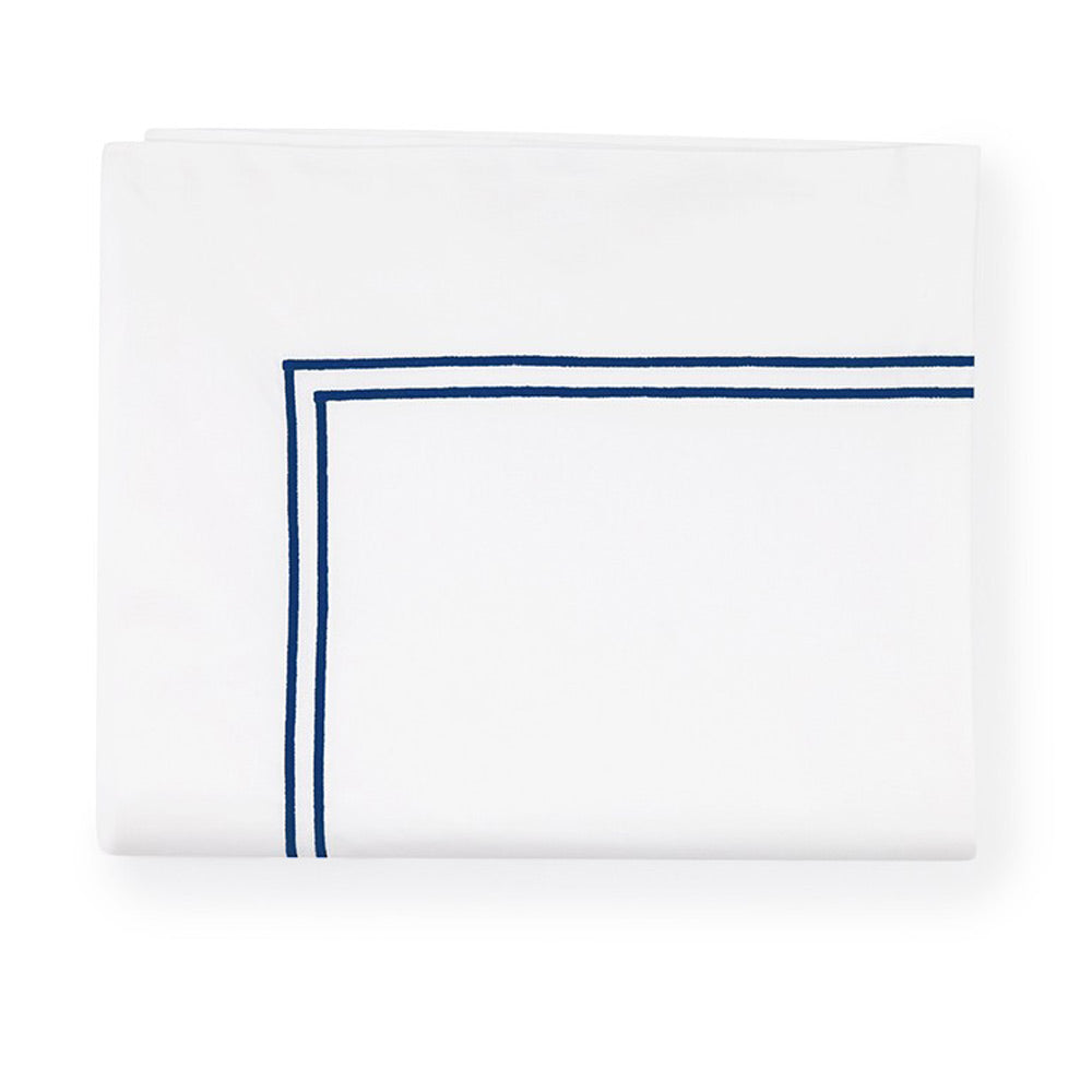 White/Navy. Flat Sheet