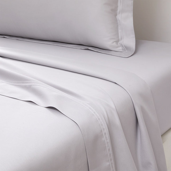Triomphe Flat Sheet by Yves Delorme