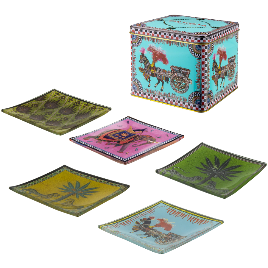 Tin and 5 Glass Plate Set