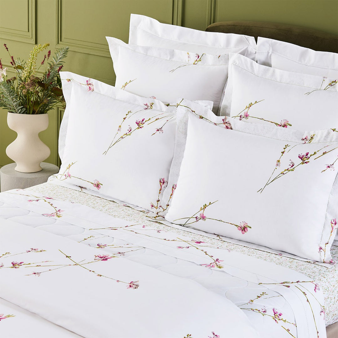 Gaura Shams by Yves Delorme