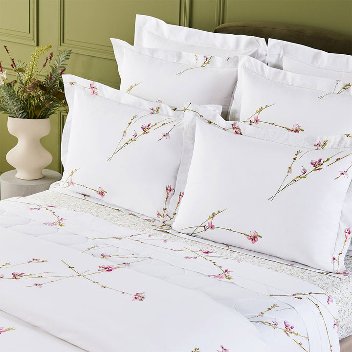 Gaura Shams by Yves Delorme