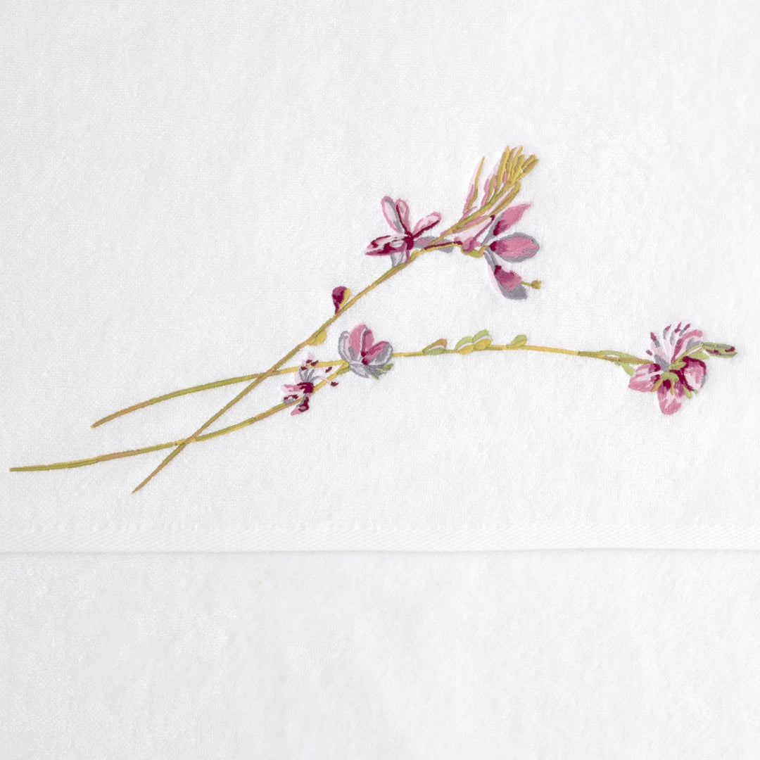 Gaura Detail
