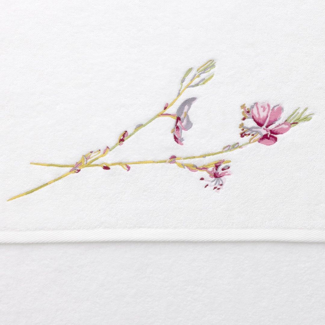 Gaura Detail