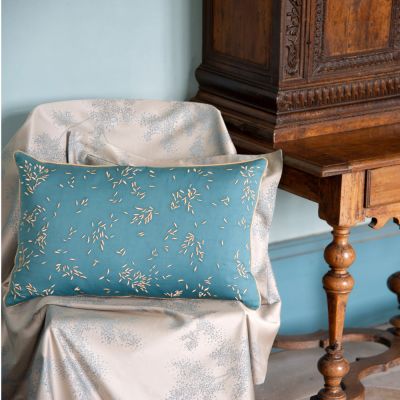 Rameaux Decorative Pillow
