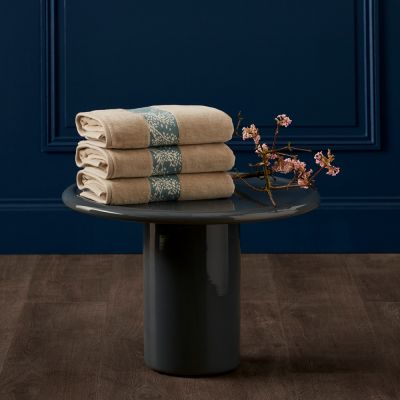 Rameaux Towel Collection