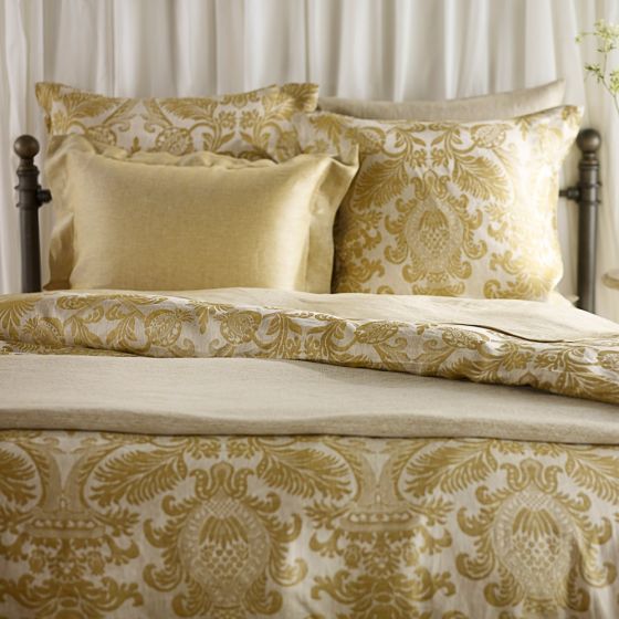 What Is a Coverlet? What to Know About This Traditional Bed Cover